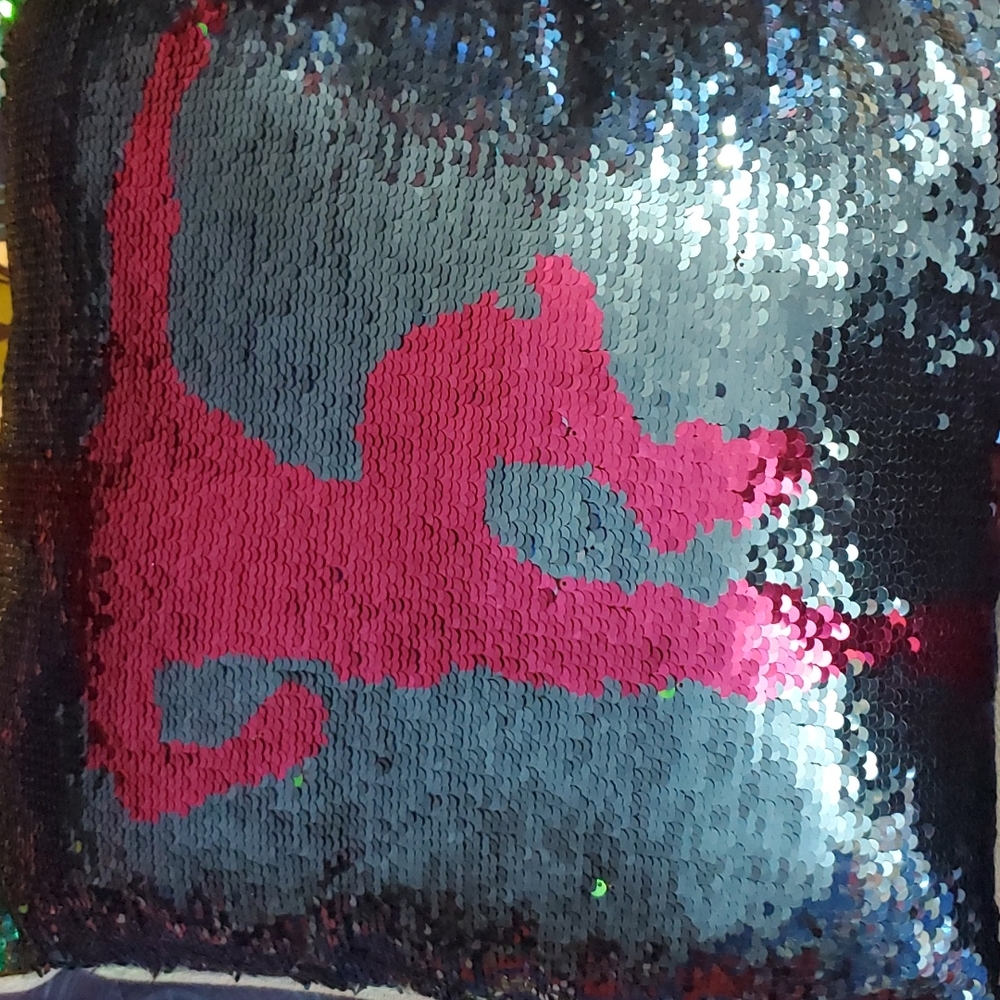 Bnwt Fortnight pillow